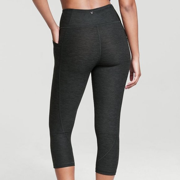 VS 2 Essential Capri Leggings Tornado Heather Gray Workout Cute 20” Inseam NWT - Picture 5 of 10